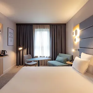 4* Отель Novotel Brussels Centre Midi